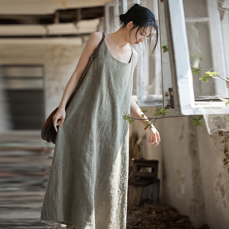 大人かわいい服 リネン混素朴キャミソールワンピース