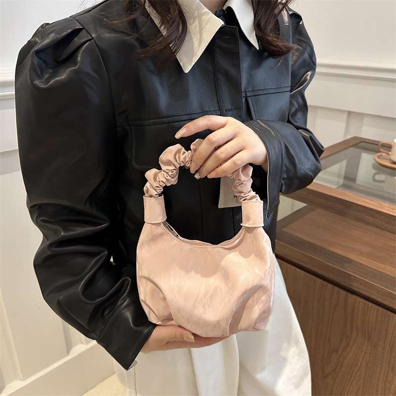 大人かわいい ギャザーデザイン ミニショルダー