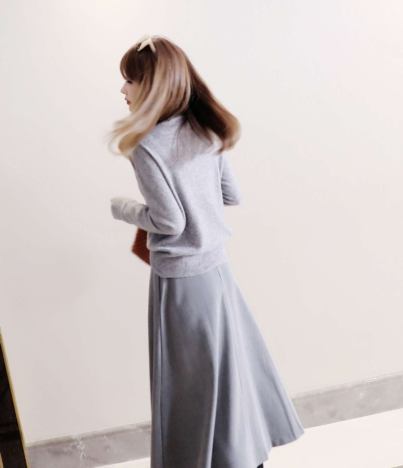 大人かわいい服 ふんわり柔らかロングニットワンピース