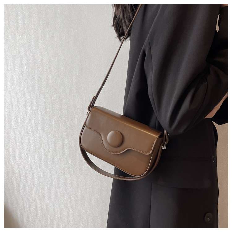 丸みフラップ 上品ミニショルダー