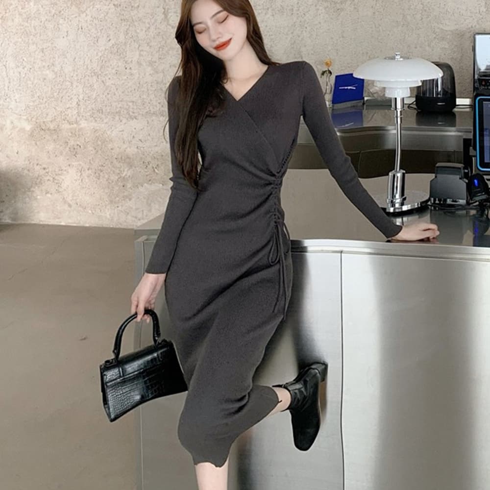 大人かわいい服 カシュクール風リブニットワンピース秋冬