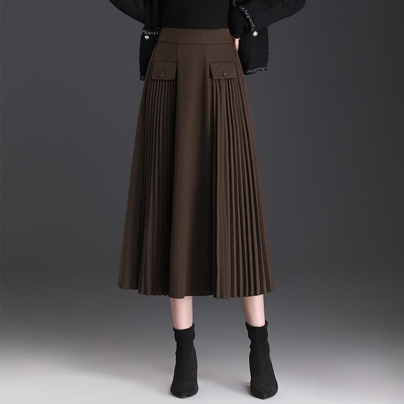 大人かわいい服 ポケット付きプリーツミモレ丈スカート