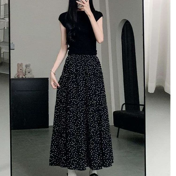 大人かわいい服 ふんわりドット ロングスカート