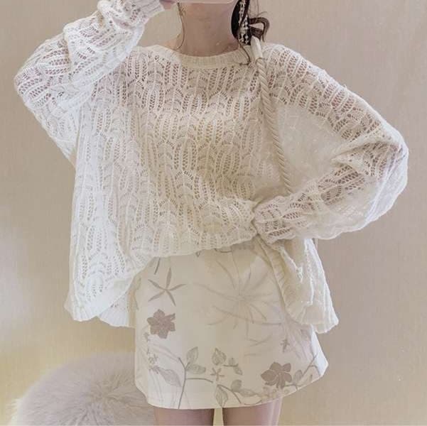 大人かわいい服 透かし編みメロウカーディガン