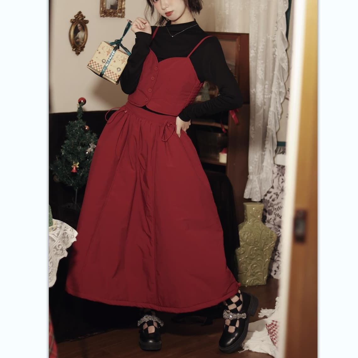 大人かわいい服 乙女心くすぐるレトロワンピース