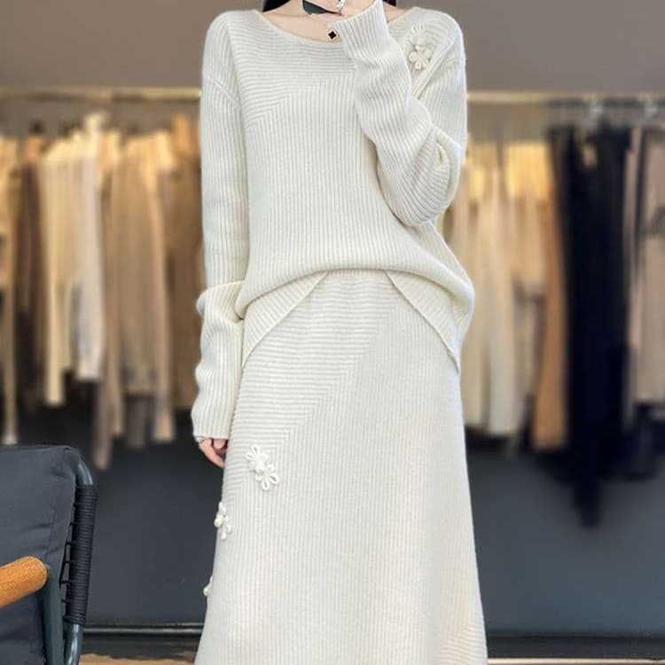 大人かわいい服 ふわもこニット セットアップ