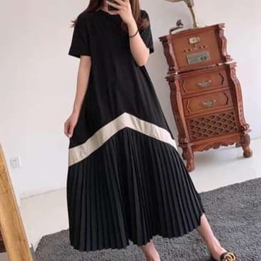 大人かわいい服 ゆったりシルエットプリーツワンピ