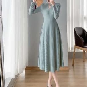 大人かわいい服 上品シルエット ロングフレアワンピース