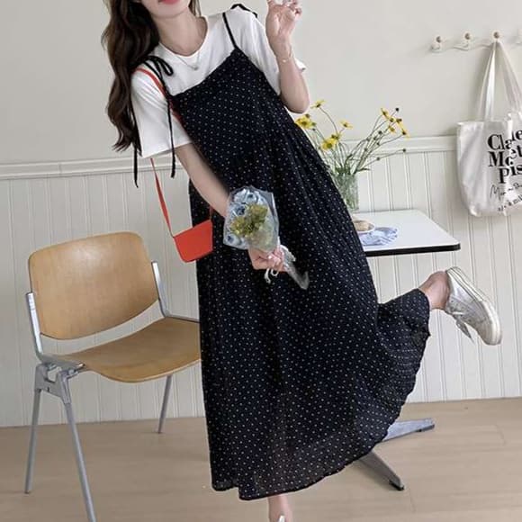 大人かわいい服 ふんわりシルエットドット柄ワンピース