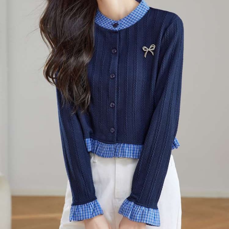 大人かわいい服 リボンモチーフケーブルカーディガン