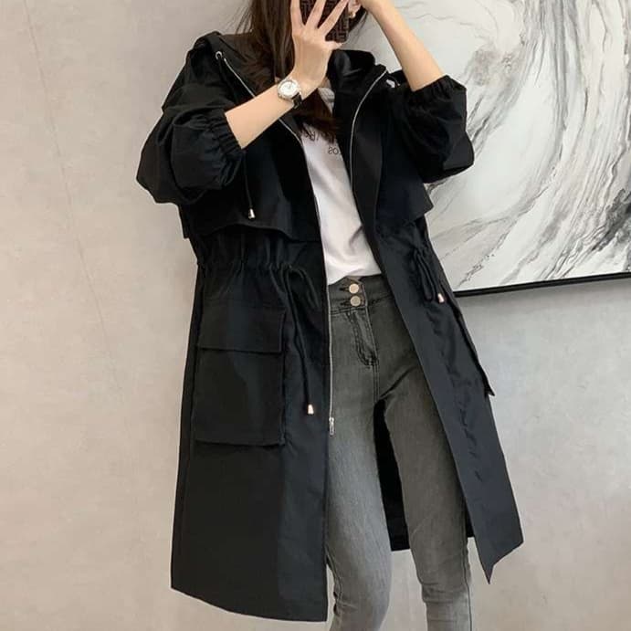 大人かわいい服 フード付きロングトレンチコート