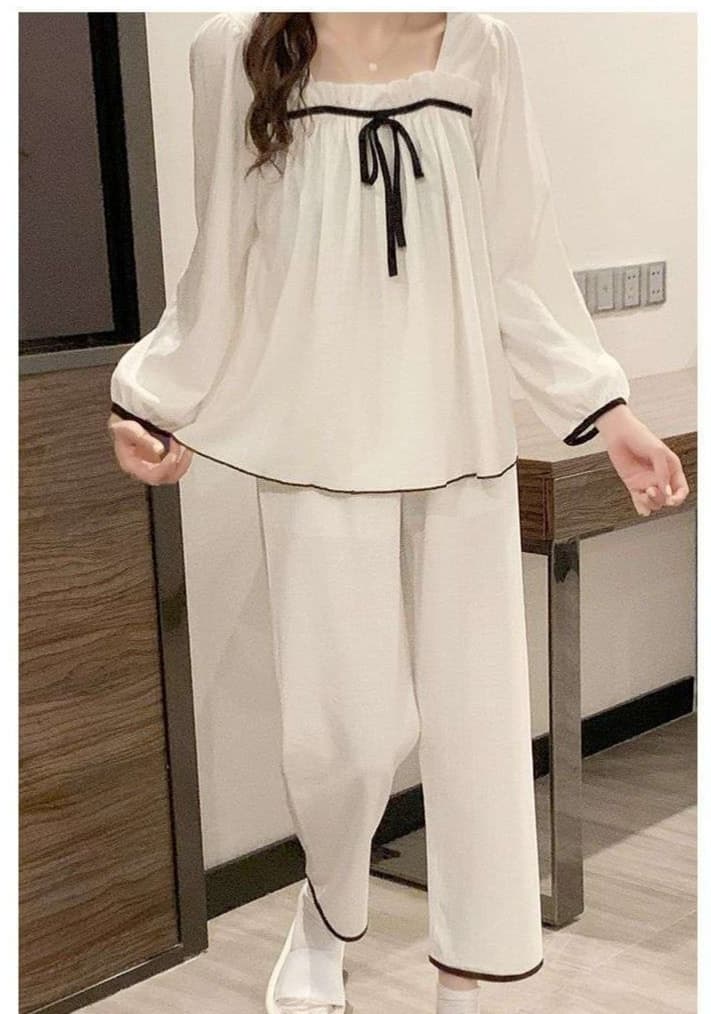 大人かわいい服 リボン＆フリルの上品ルームウェアセット