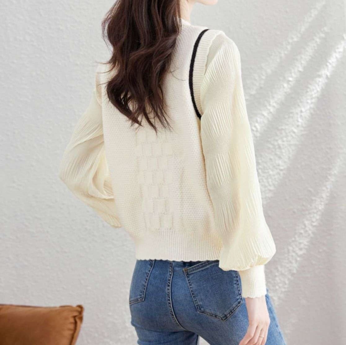 大人かわいい服 ふんわり袖 フェミニンニットプルオーバー