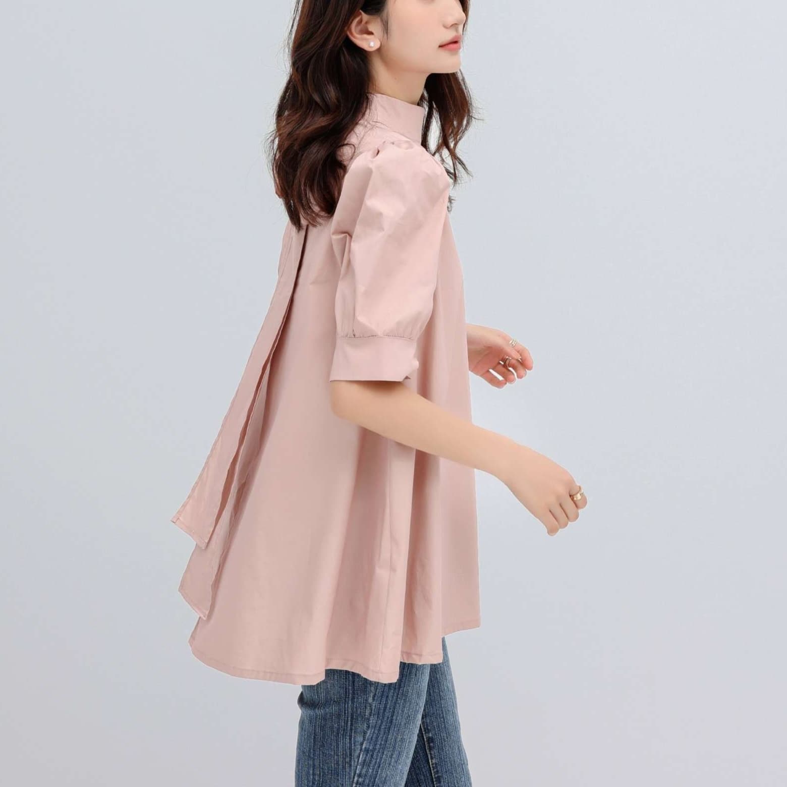 大人かわいい服 バックリボンブラウス