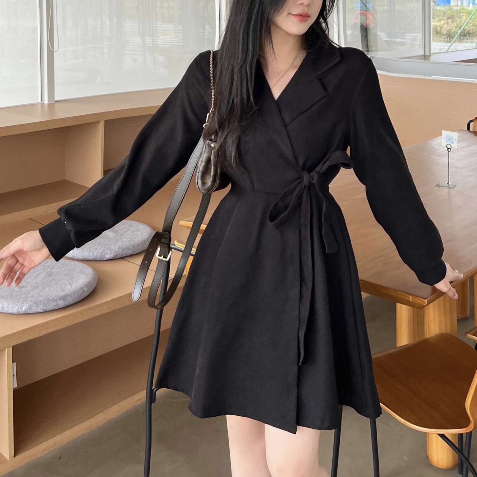 大人かわいい服 エレガントラップリボンワンピース