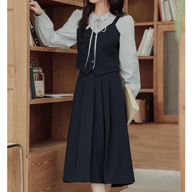 大人かわいい服 レトロ調リボン付きキャミワンピース