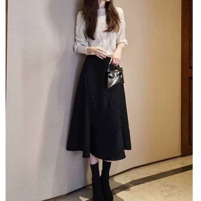 大人かわいい服 きらめきフレアロングスカート