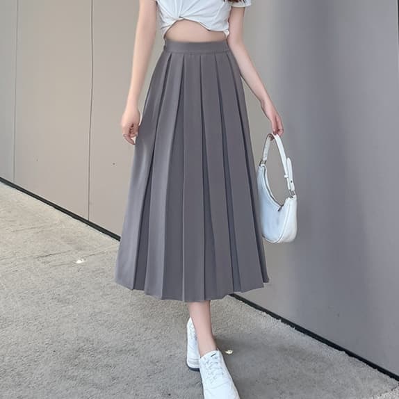 大人かわいい服 ふんわり優美プリーツスカート