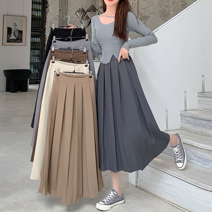 大人かわいい服 ふんわり優美プリーツスカート
