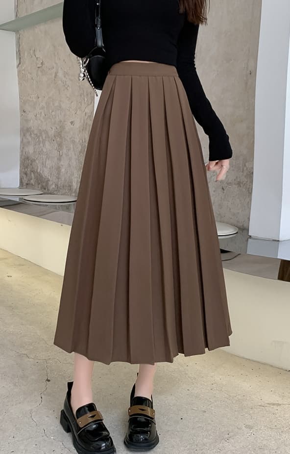 大人かわいい服 ふんわり優美プリーツスカート