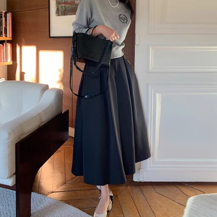 大人かわいい服 エアリープリーツ ボリュームロングスカート