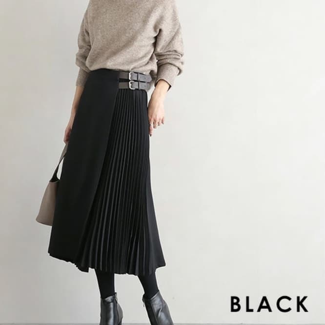 大人かわいい服 プリーツ切替ラップスカート