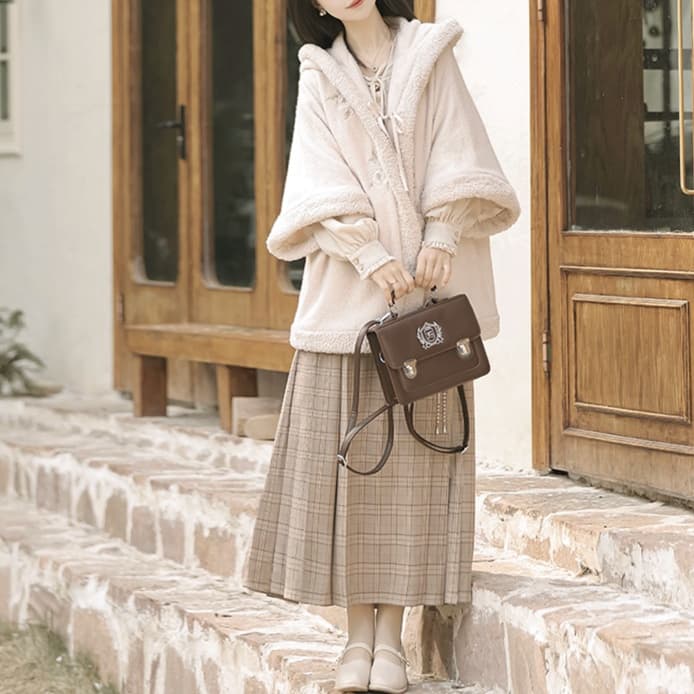 大人かわいい服 上品レトロセットアップ