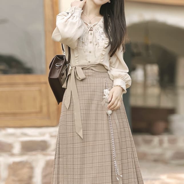 大人かわいい服 上品レトロセットアップ