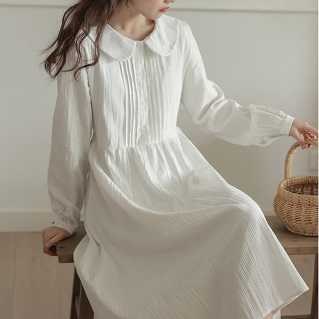 大人かわいい服 クラシカル丸襟ロングワンピース