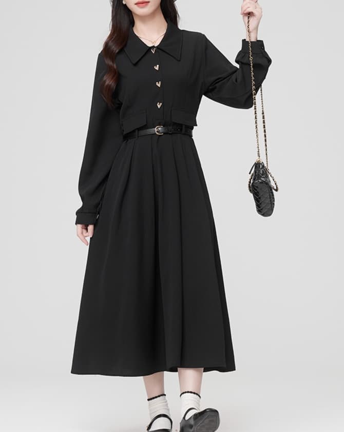 大人かわいい服 ハートボタン プリーツワンピース