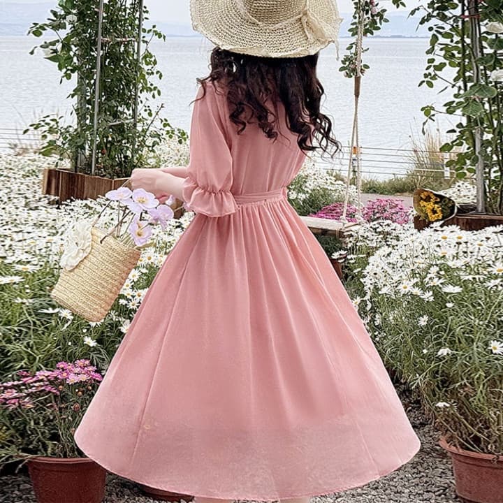 大人かわいい服 ふんわりシフォン袖フリルリボンワンピース