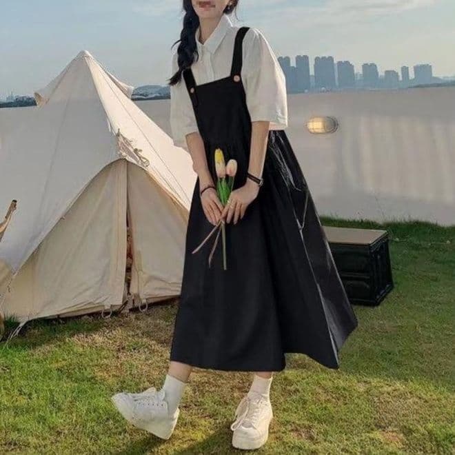 大人かわいい服 レトロ風シャツ×サロペットワンピース
