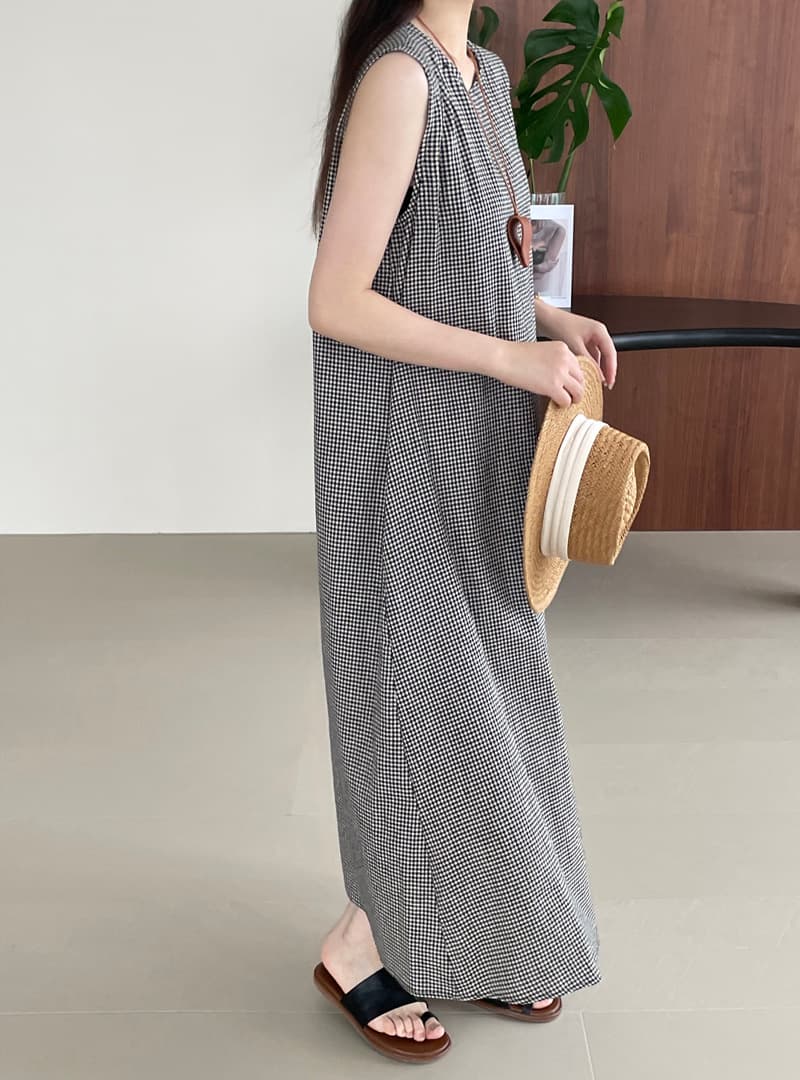 大人かわいい服 ギンガムチェックロング丈サマーワンピース