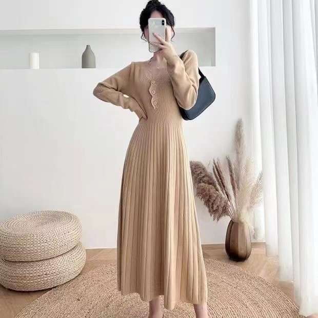 大人かわいい服 美シルエット プリーツニットロングワンピース