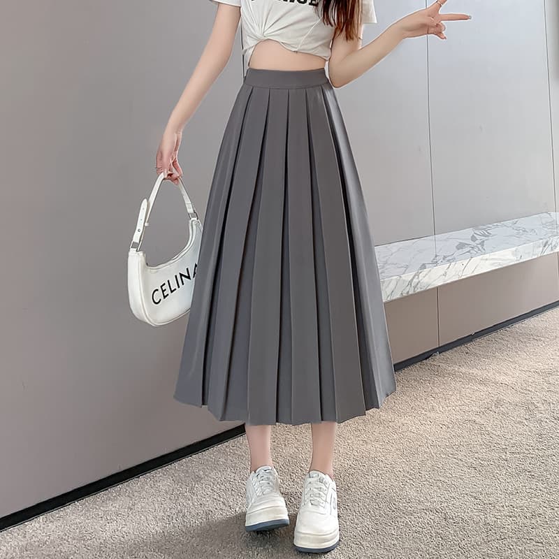 大人かわいい服 ふんわり優美プリーツスカート