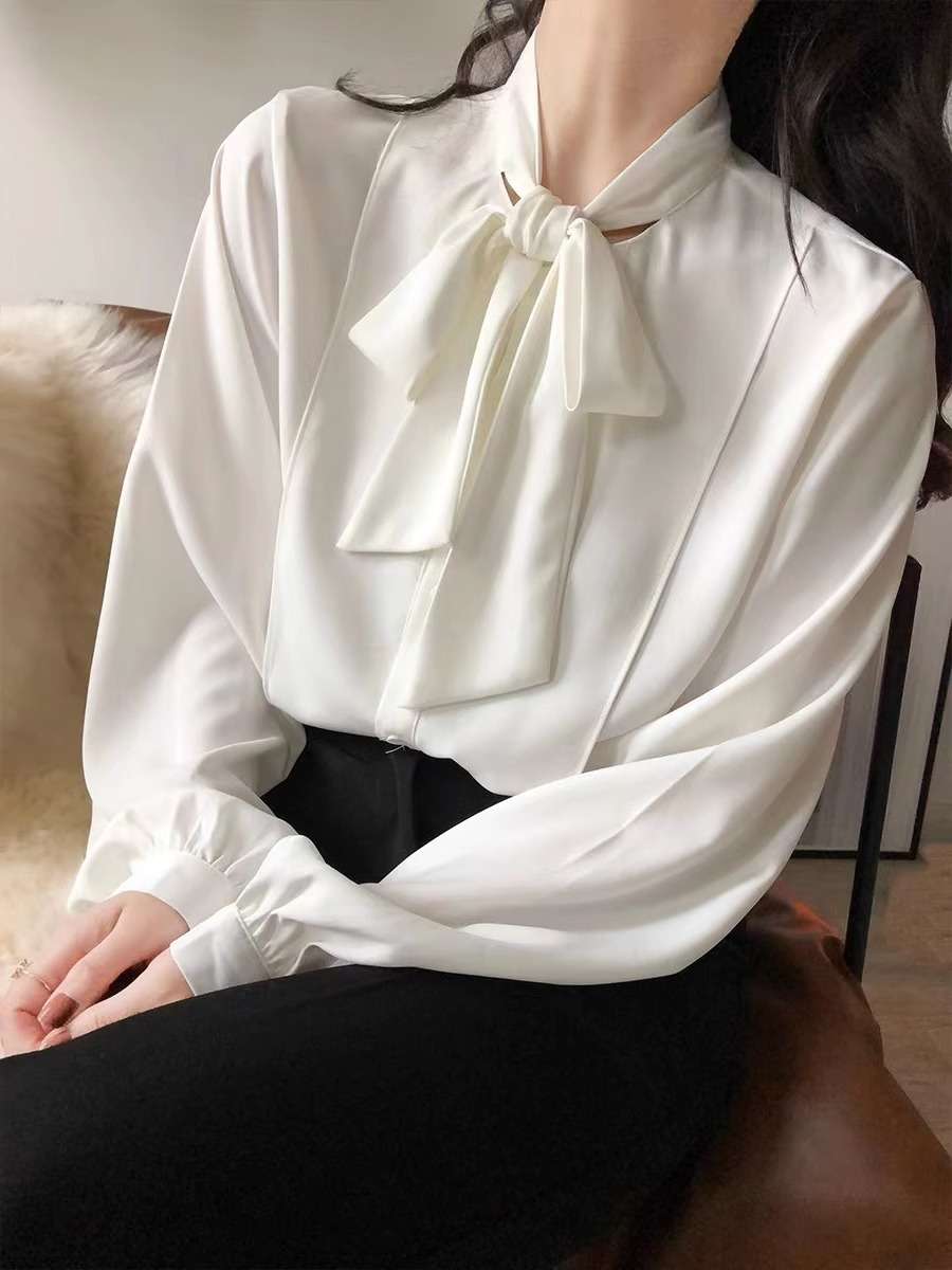 大人かわいい服 上品ガーリー リボンタイブラウス