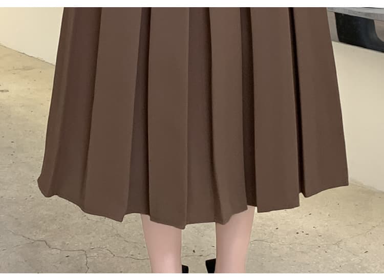 大人かわいい服 ふんわり優美プリーツスカート