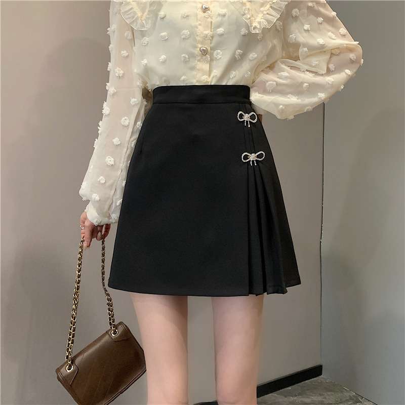大人かわいい服 サイドリボン プリーツラップスカート