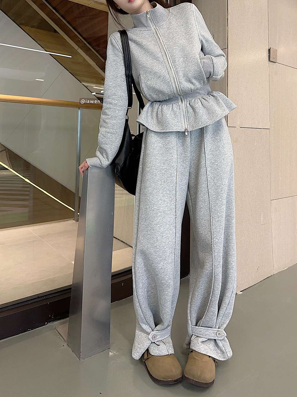 大人かわいい服 ガーリーフリルスウェット上下セット