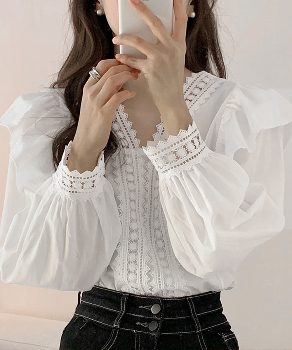大人かわいい服 レース切替 ふんわりフリルブラウス 上品トップス