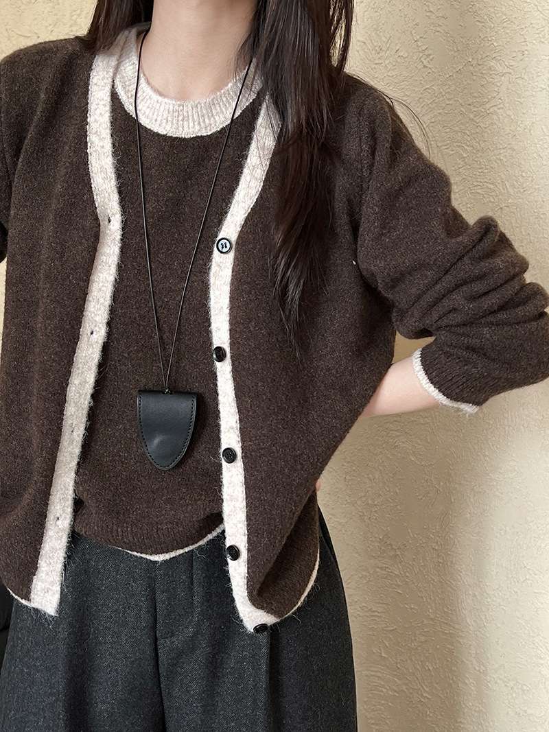大人かわいい服 やわらかニットのカーディガンセットアップ