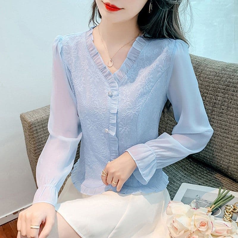 大人かわいい服 花刺繍シアーフリルブラウス