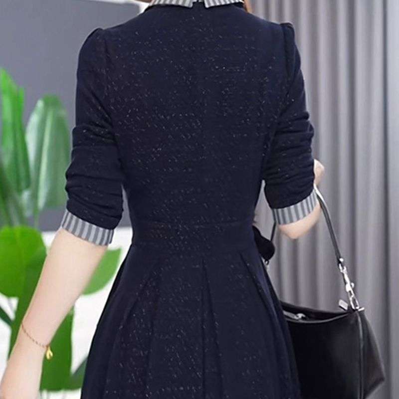 大人かわいい服 レトロ襟付きニットワンピース