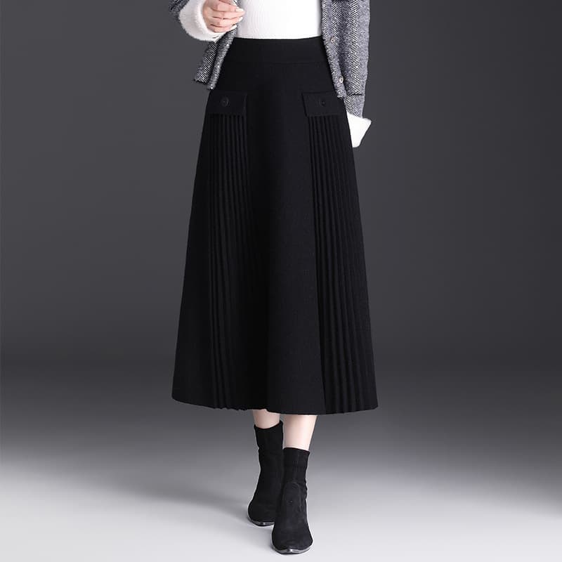 大人かわいい服 ポケット付きプリーツミモレ丈スカート