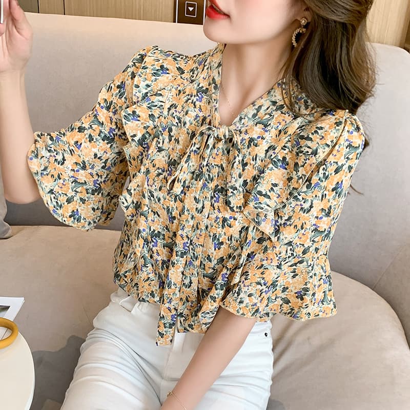 大人かわいい服 花柄リボンタイ七分袖ブラウス