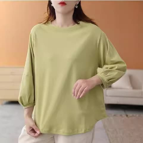 大人かわいい服 パフスリーブプルオーバー
