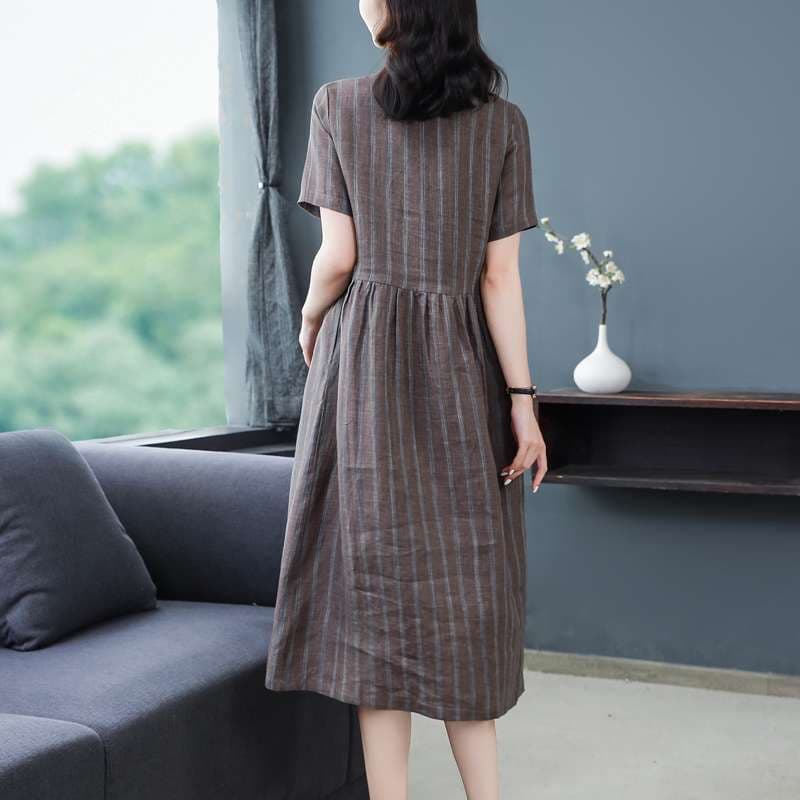 大人かわいい服 ストライプナチュラルAラインワンピース