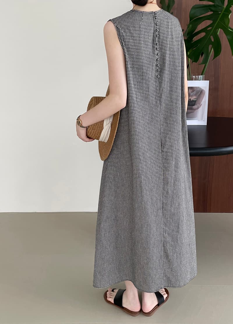 大人かわいい服 ギンガムチェックロング丈サマーワンピース