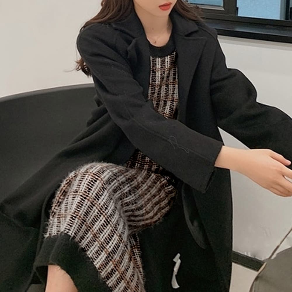 大人かわいい服 パフスリーブ 袖異素材 ニットワンピース