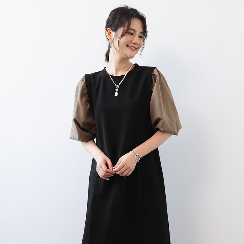 大人かわいい服 異素材パフスリーブ切替ミディ丈ワンピース